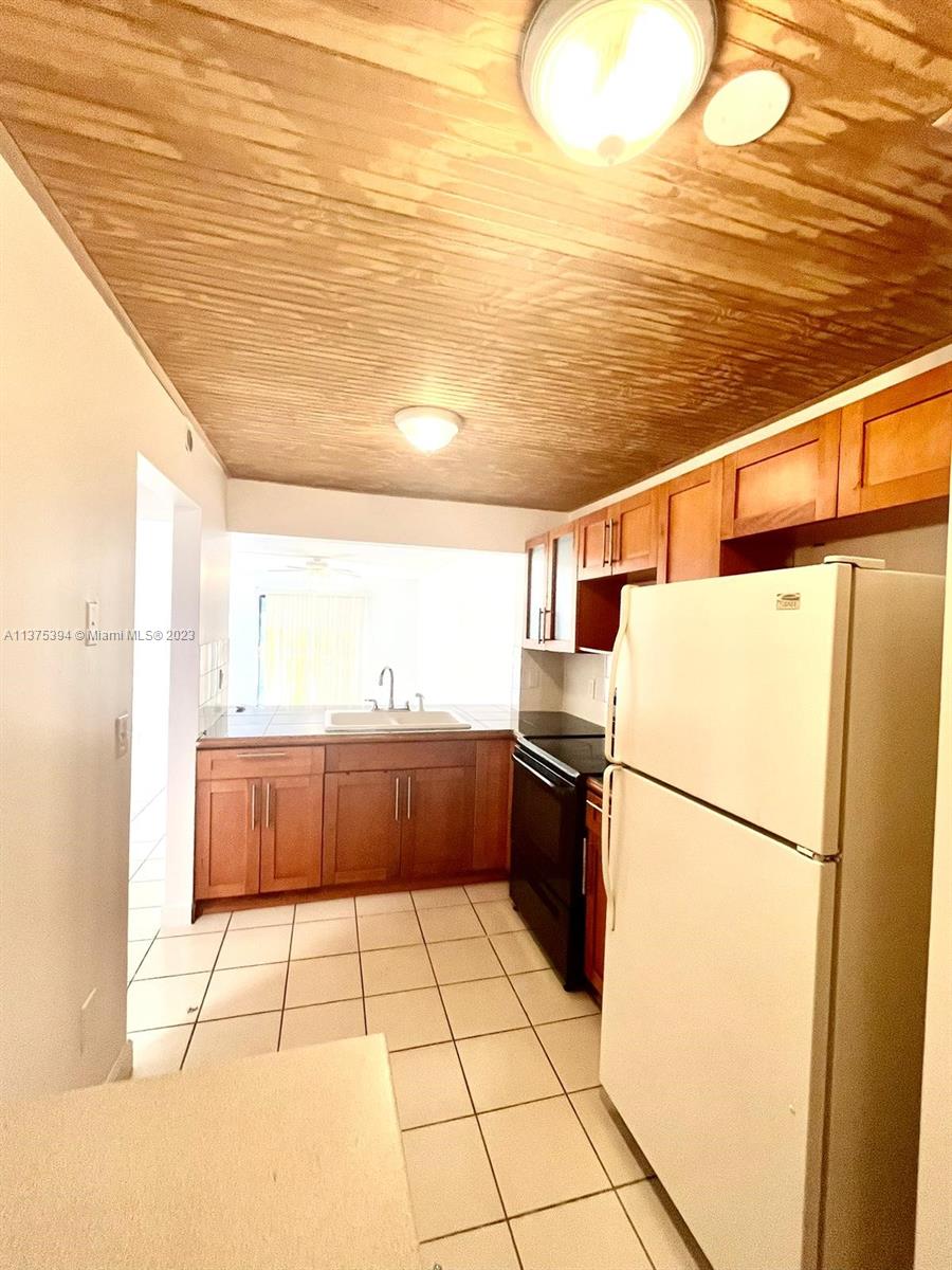MONTEREY TWO CONDO - Residential Lease