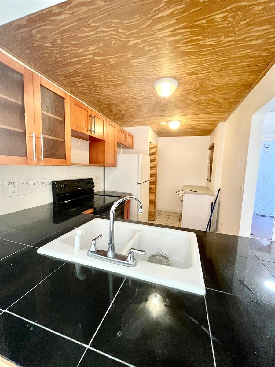 MONTEREY TWO CONDO - Residential Lease