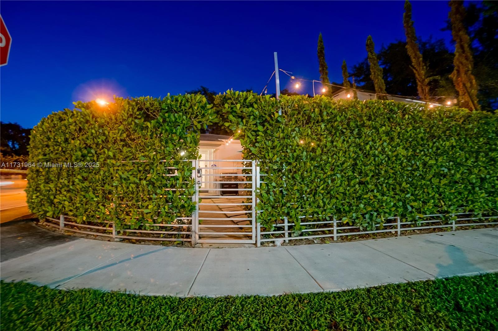 BELLAIRE SUB - Residential Income