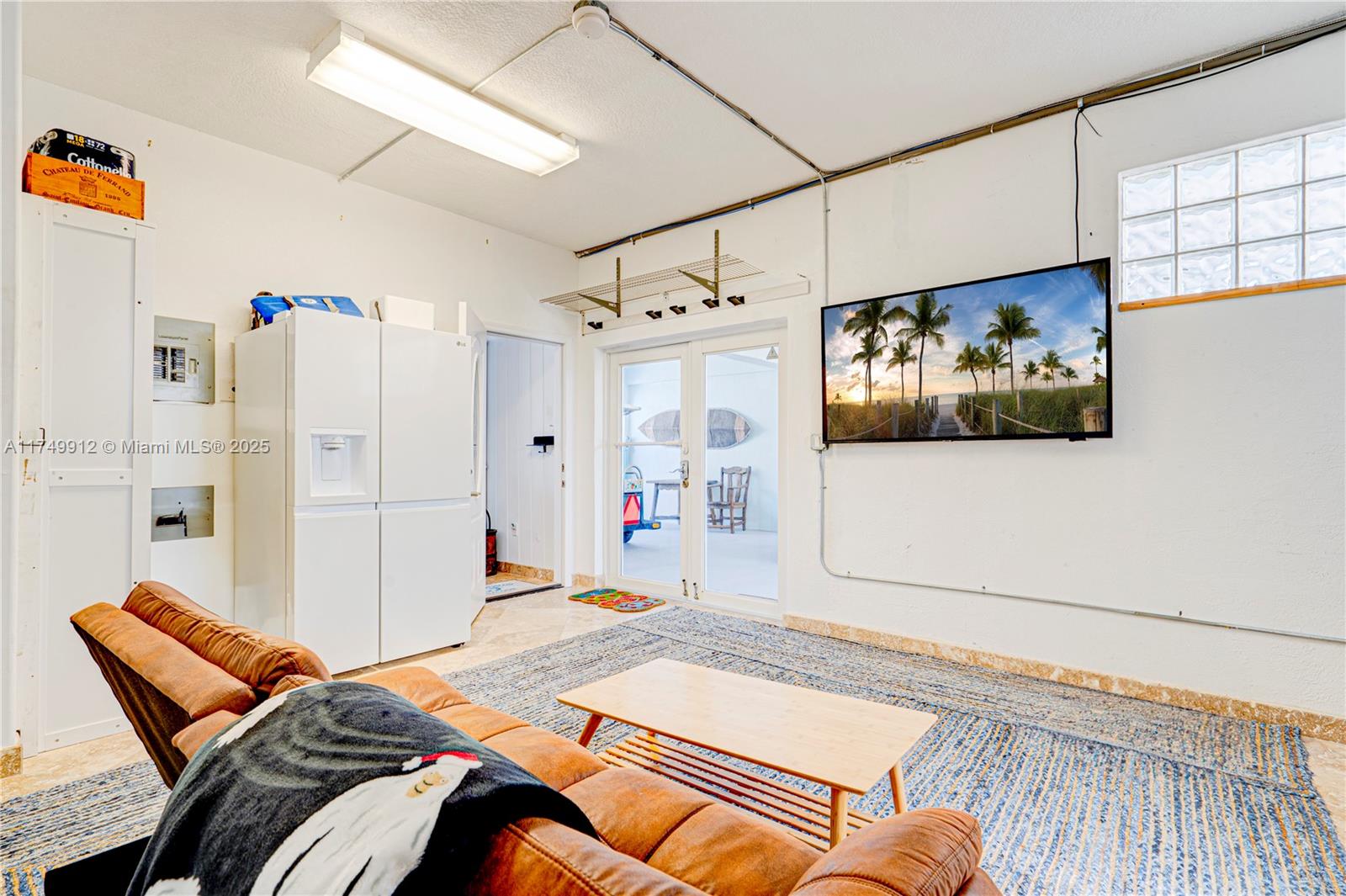 Waloriss Sub - Residential