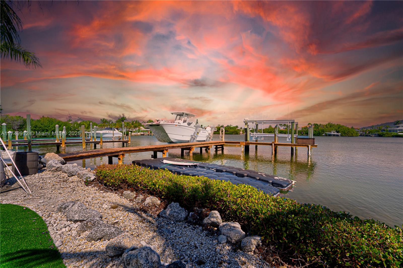 Waloriss Sub - Residential