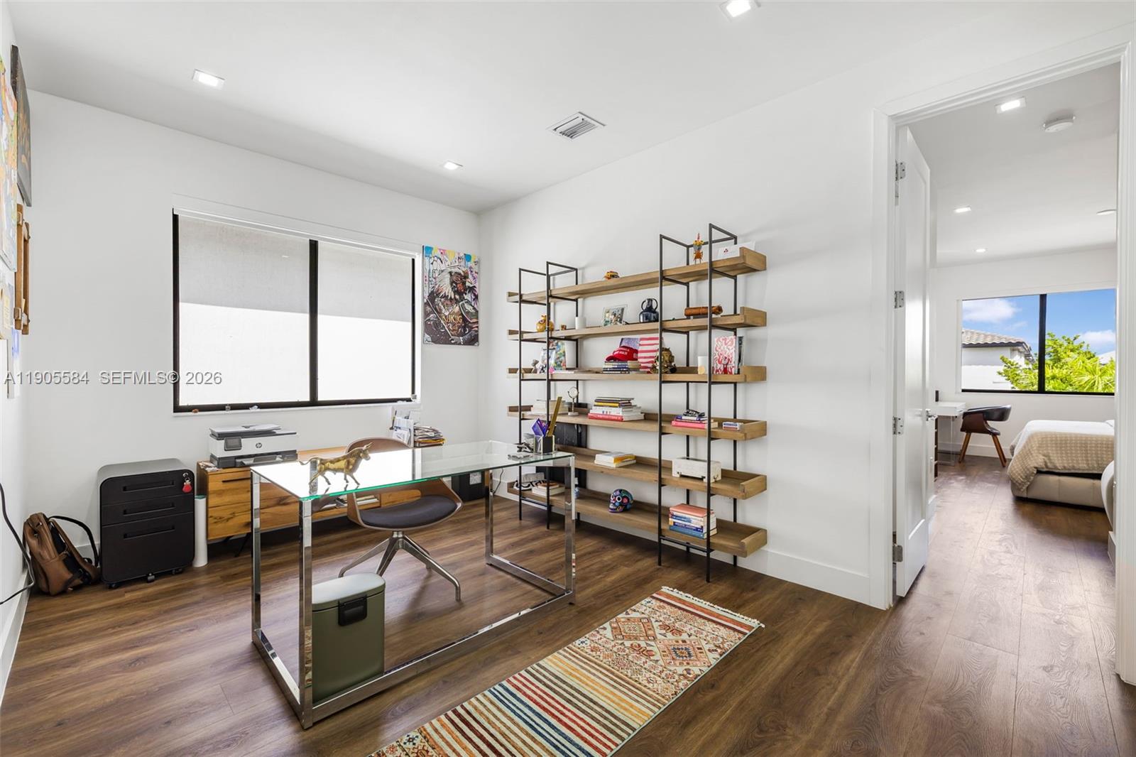 DOWNTOWN DORAL SOUTH PHAS - Residential