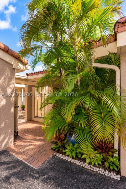 Photo of 103 Tweedbrook Ln #101, Hollywood, FL 33021 (MLS # A12103386)