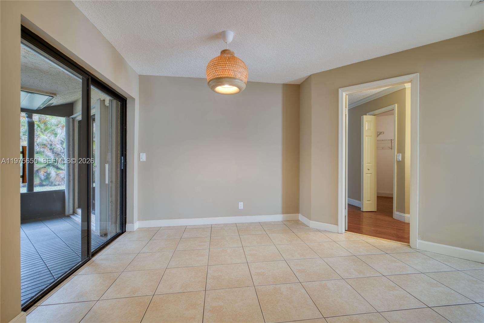 CRANBROOK LAKE ESTATES - Residential