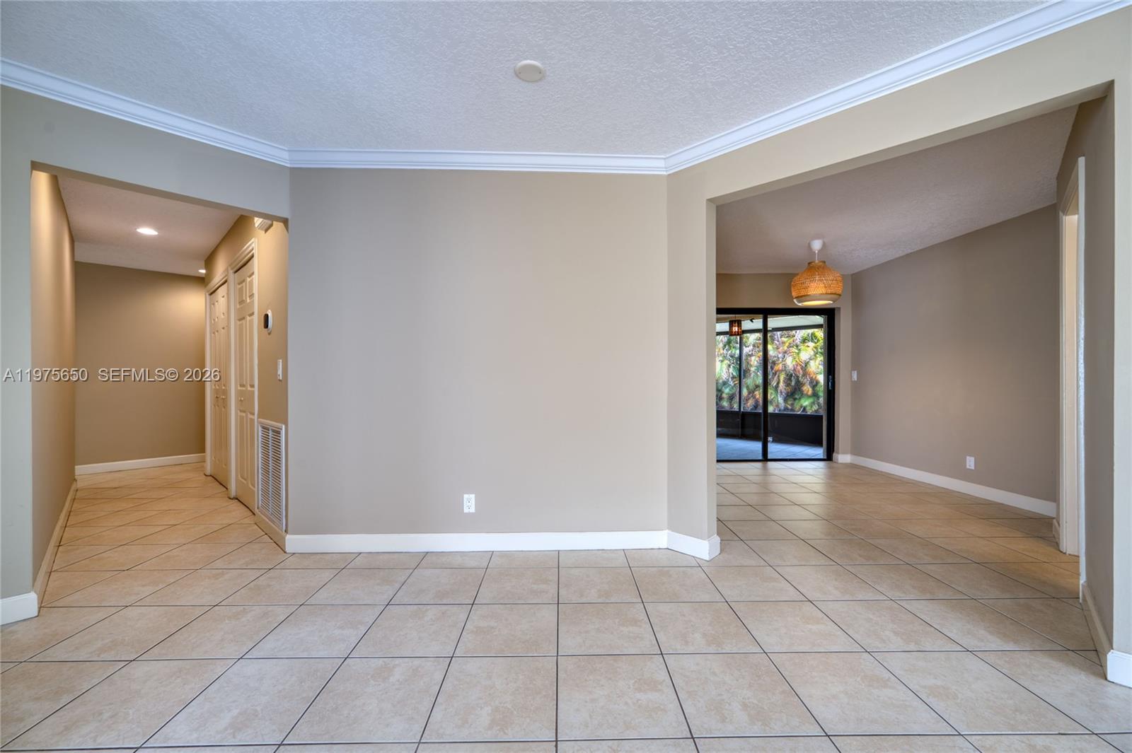 CRANBROOK LAKE ESTATES - Residential