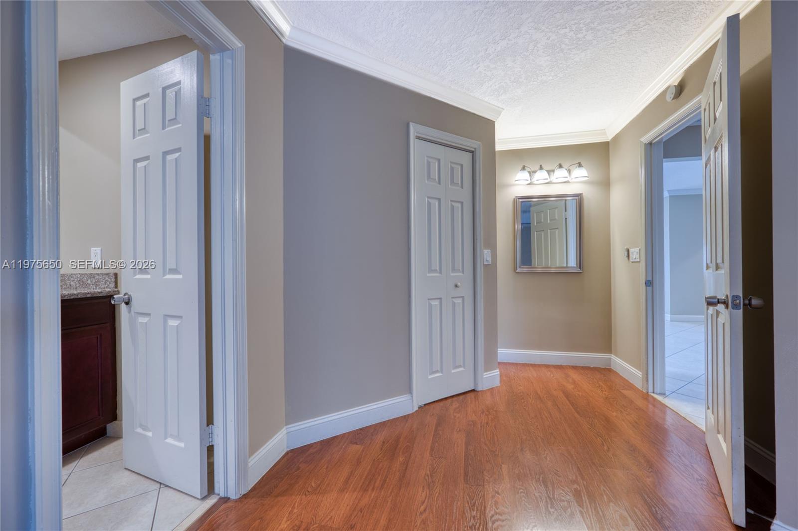 CRANBROOK LAKE ESTATES - Residential