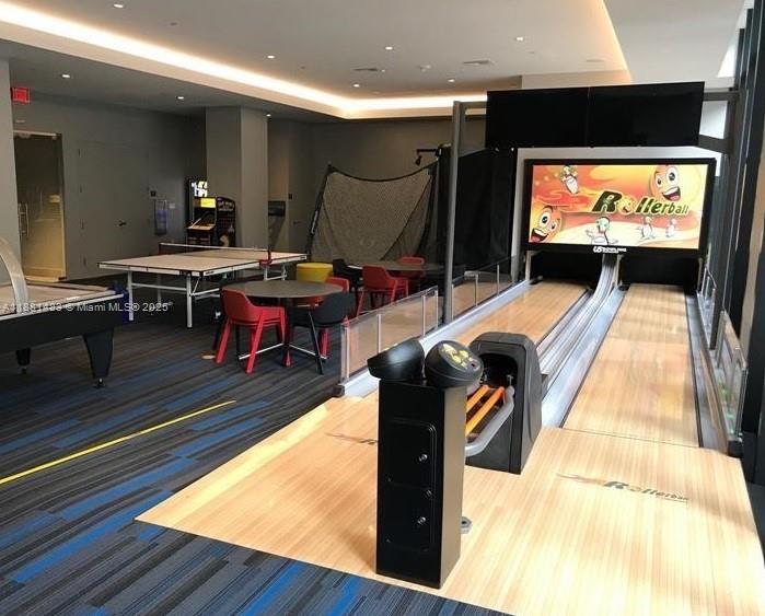 1010 Brickell Ave 2304