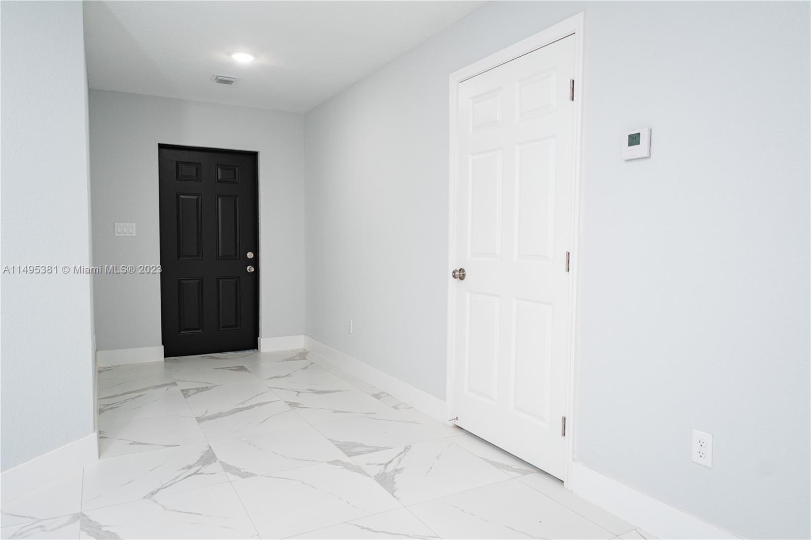 FRANKLIN PARK - Residential Lease