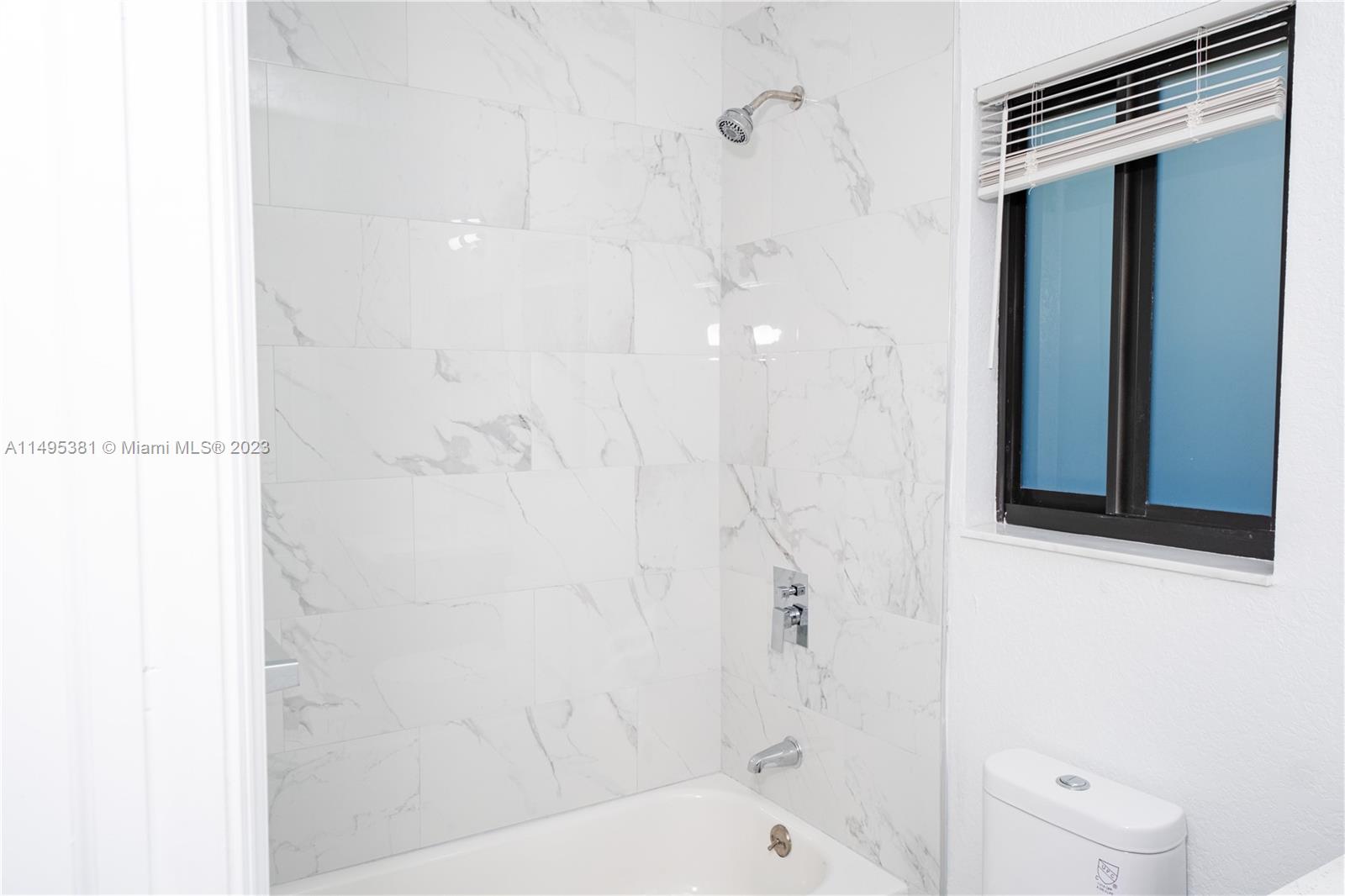 FRANKLIN PARK - Residential Lease