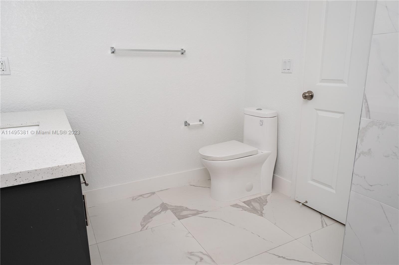 FRANKLIN PARK - Residential Lease