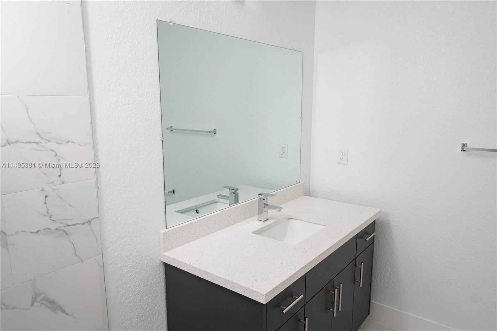 FRANKLIN PARK - Residential Lease