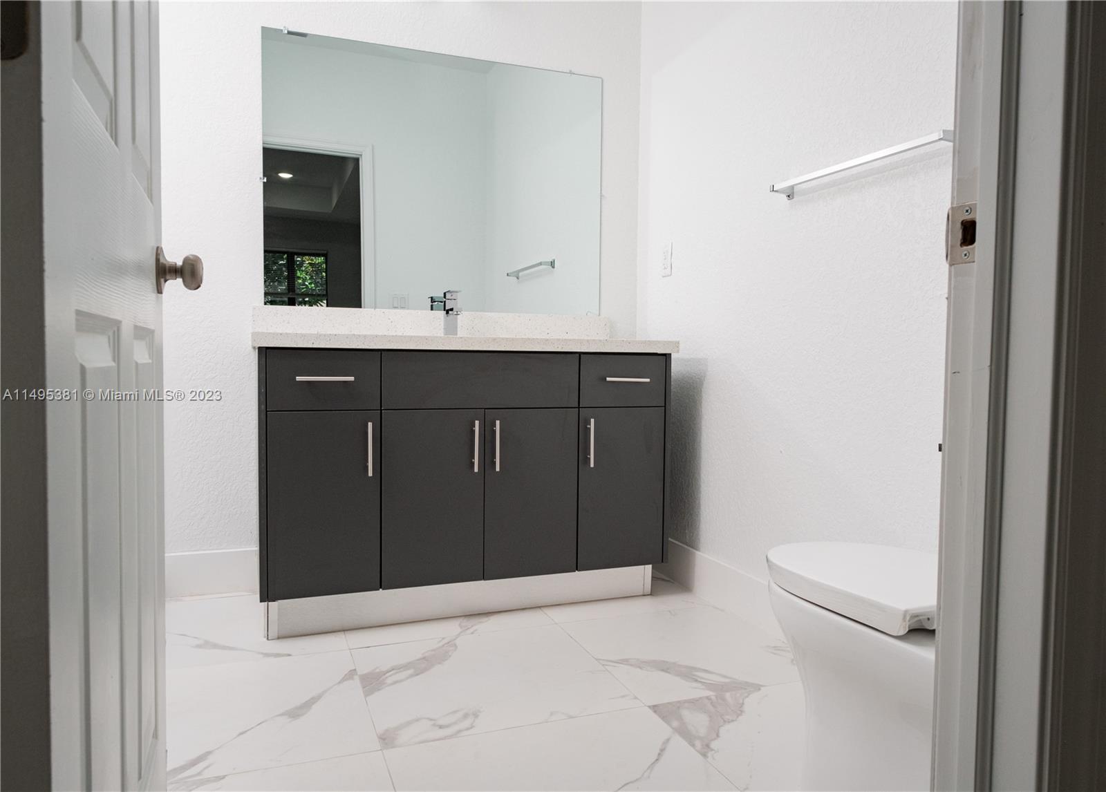 FRANKLIN PARK - Residential Lease