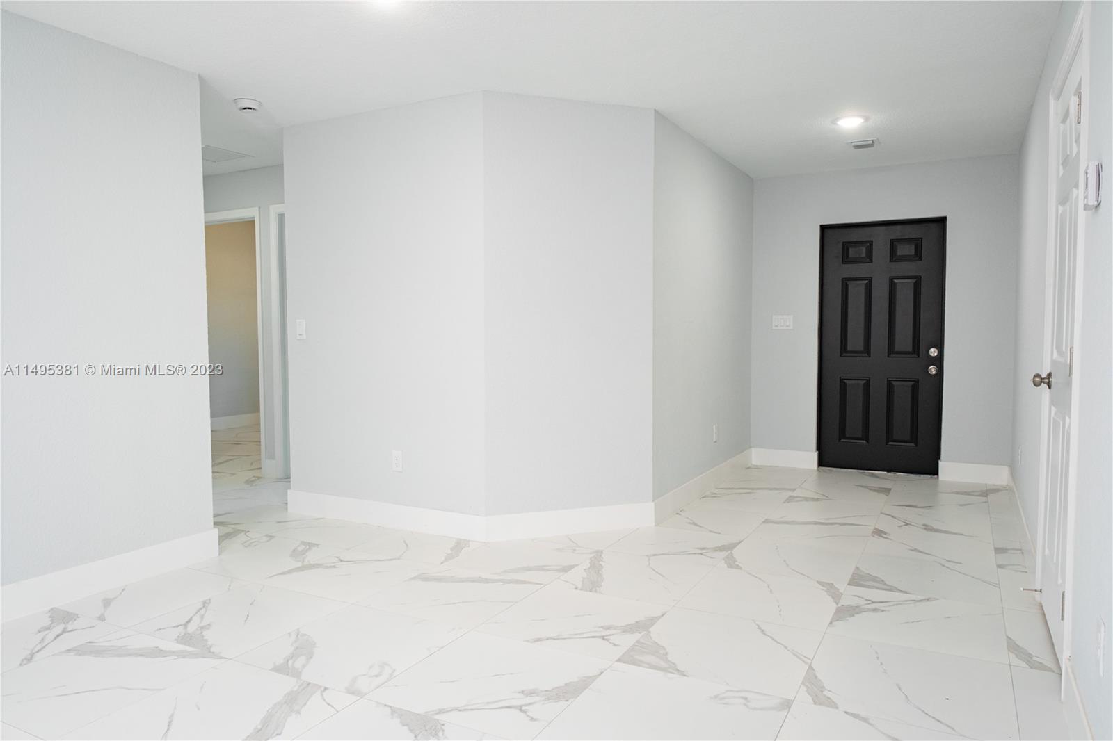 FRANKLIN PARK - Residential Lease