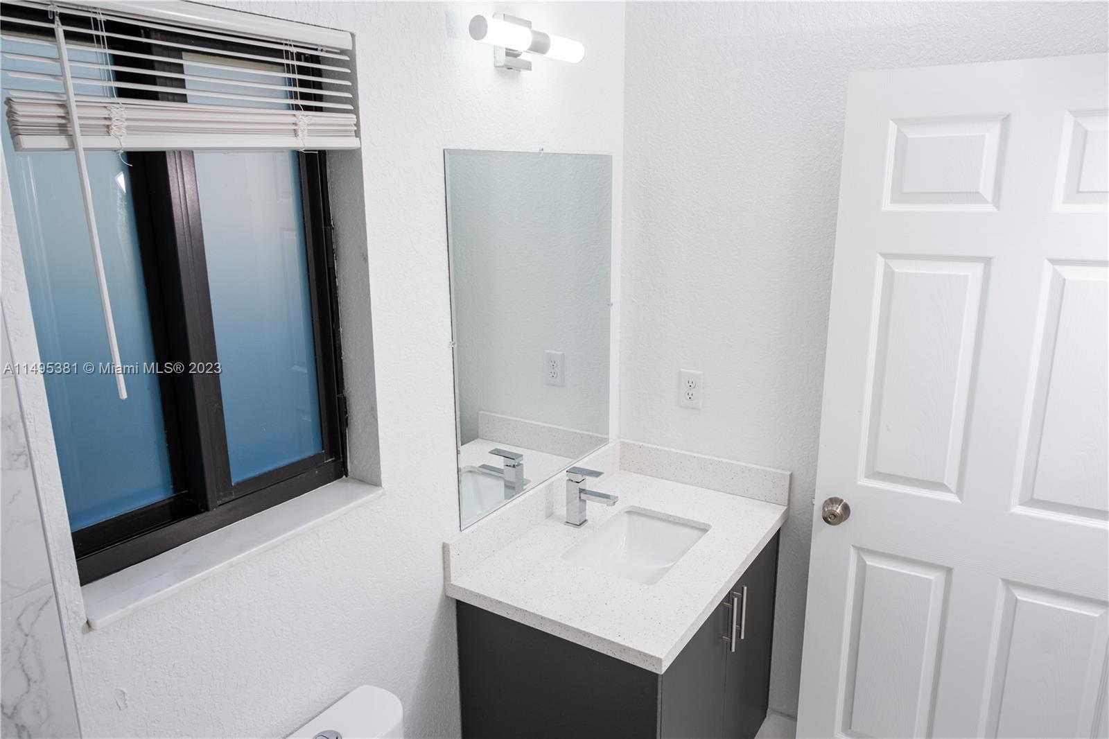 FRANKLIN PARK - Residential Lease