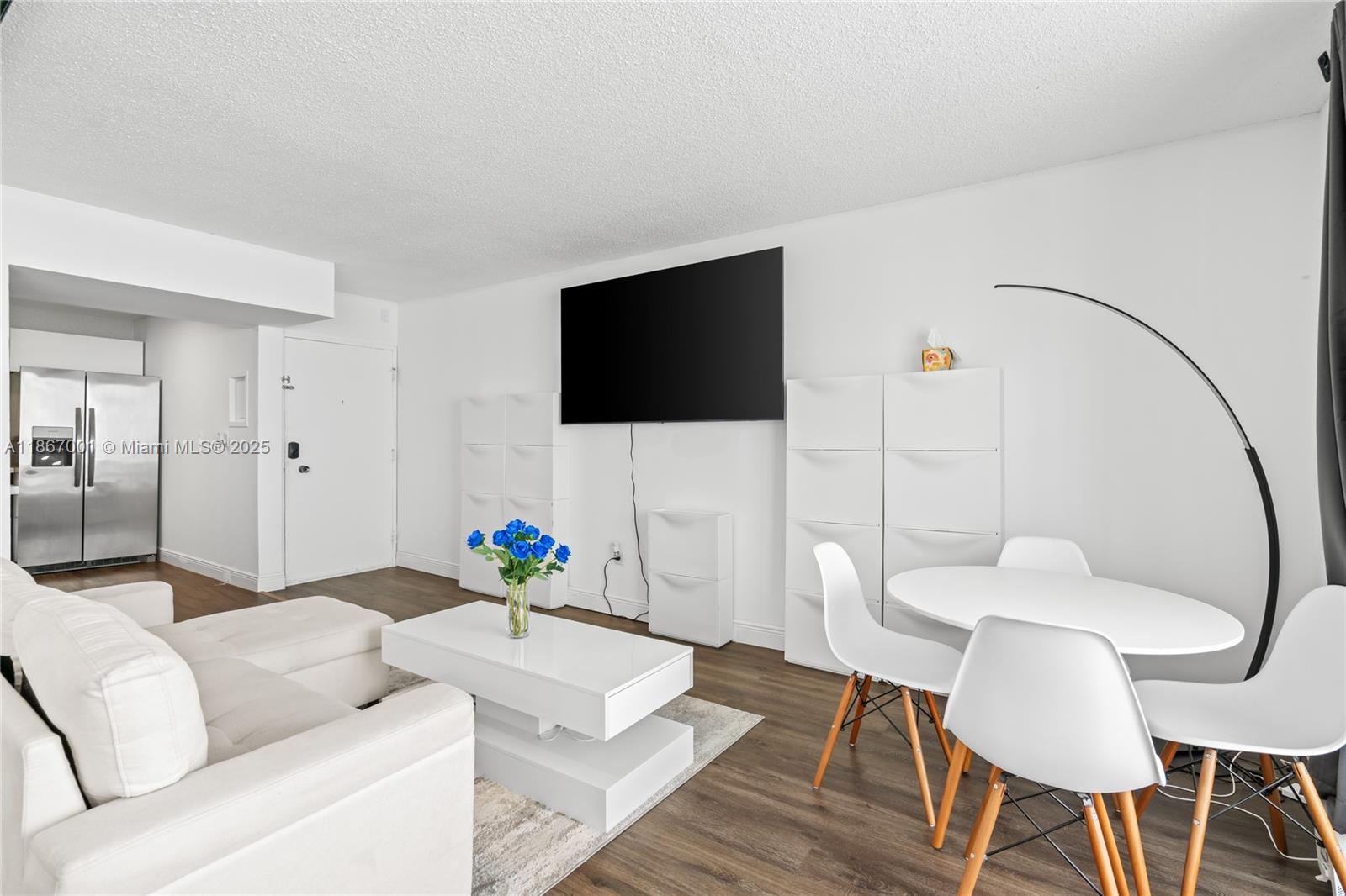 OCEANSIDE PLAZA CONDO - Residential