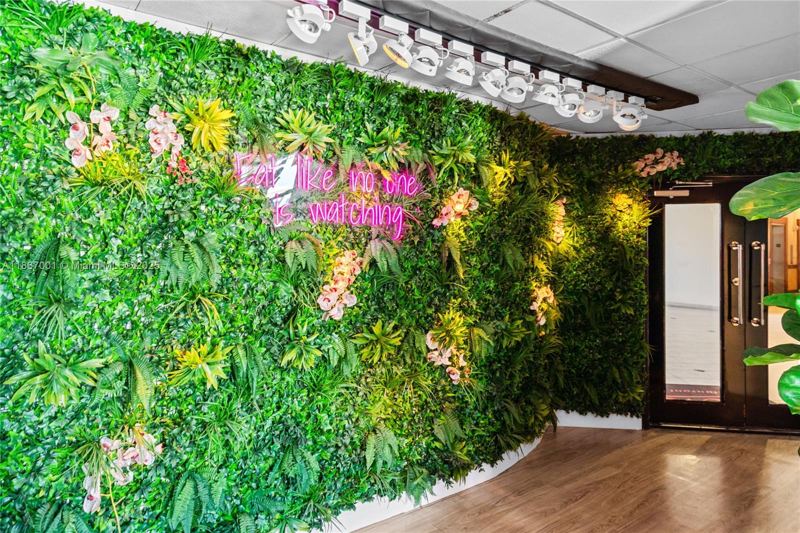 OCEANSIDE PLAZA CONDO - Residential