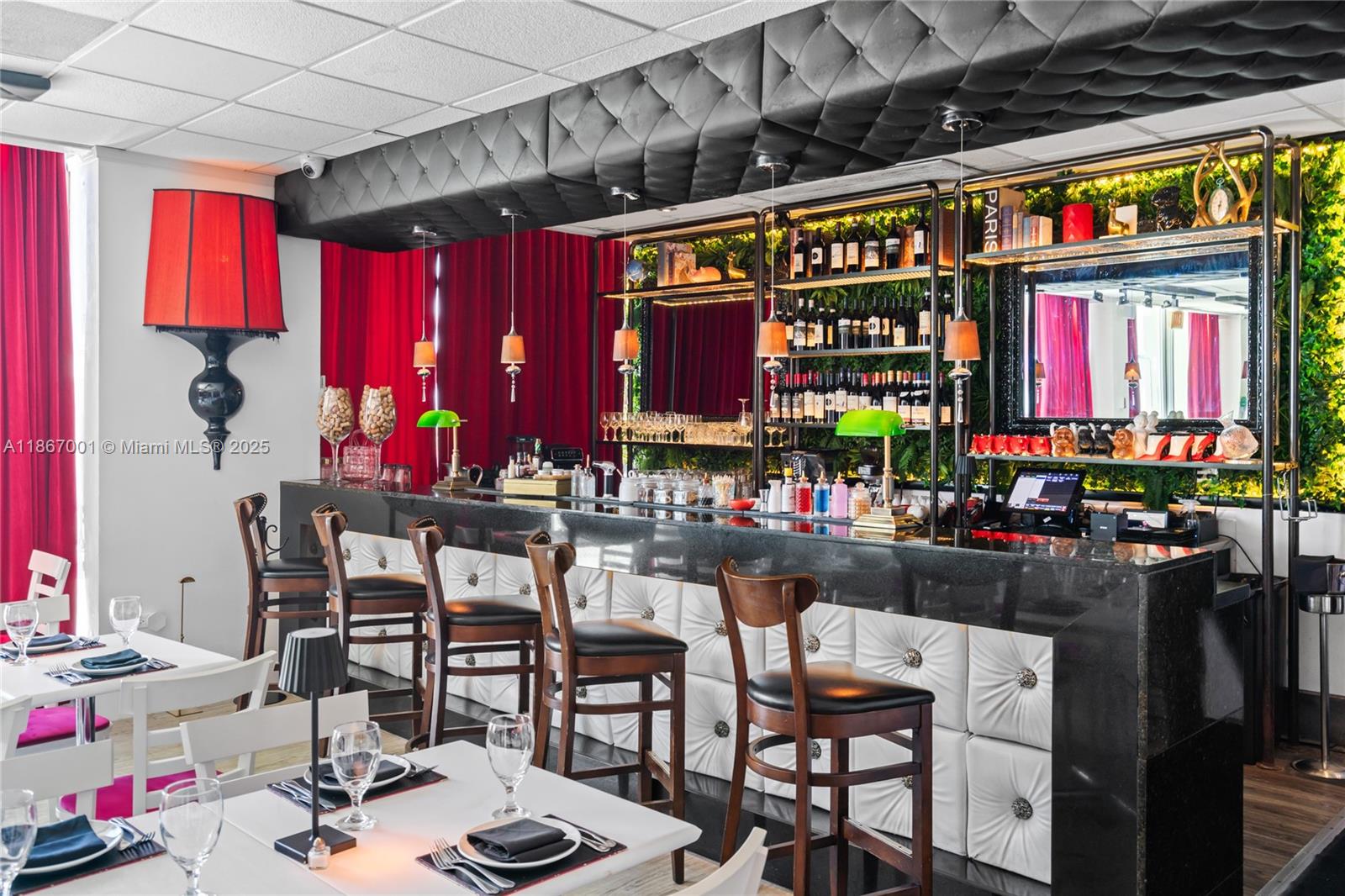 OCEANSIDE PLAZA CONDO - Residential