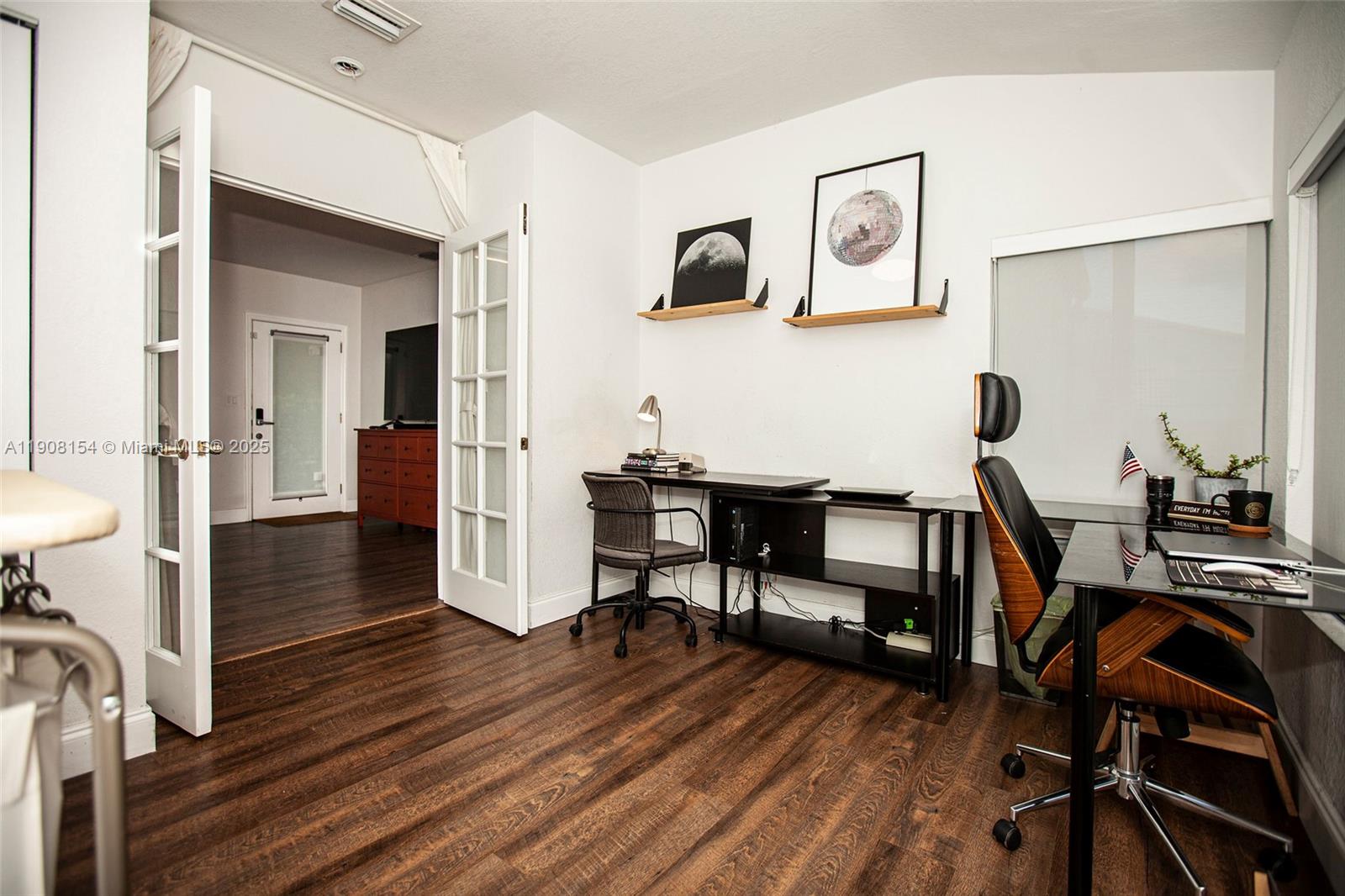 RAILROAD ADDN - Residential Lease