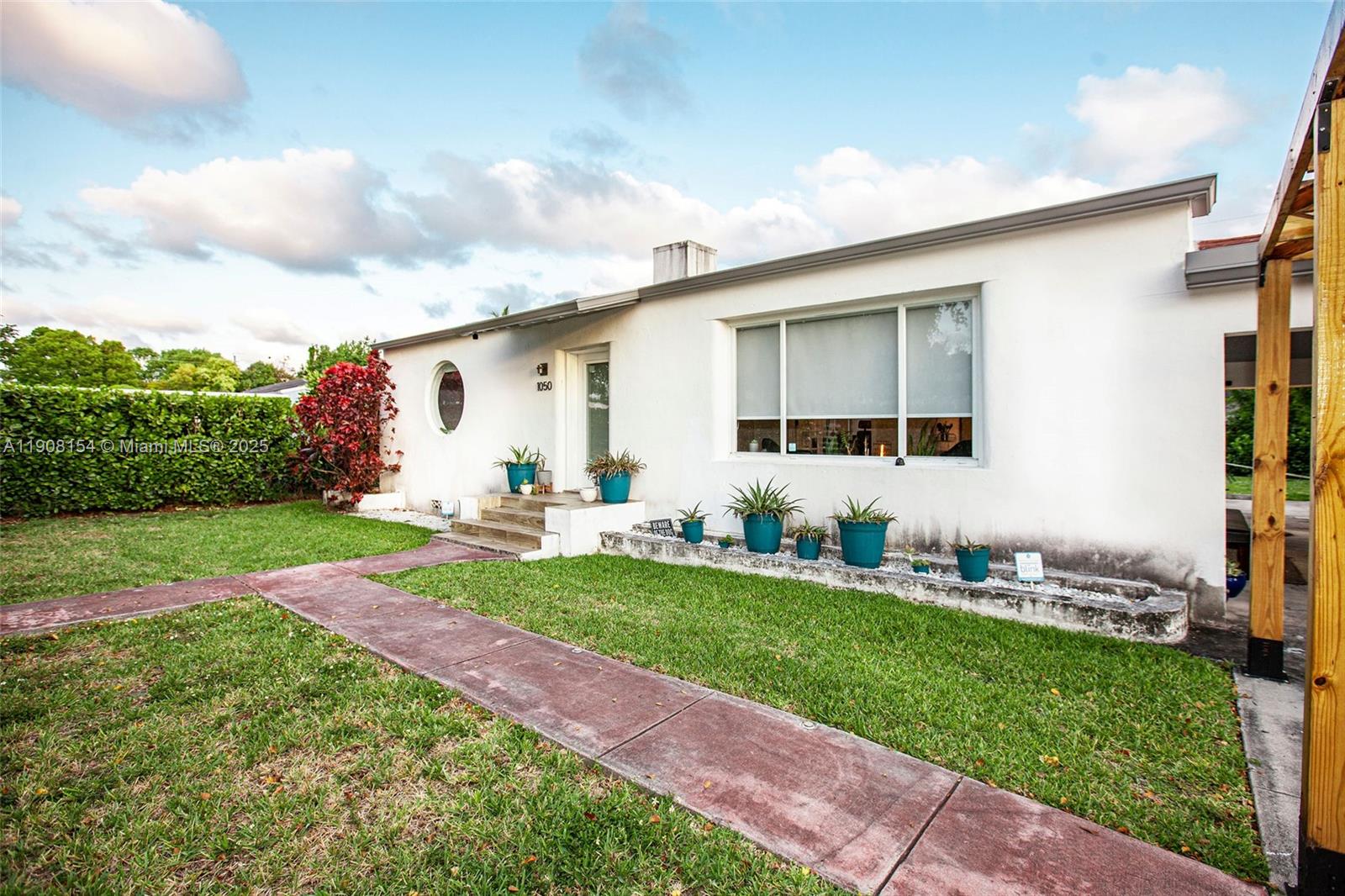 RAILROAD ADDN - Residential Lease