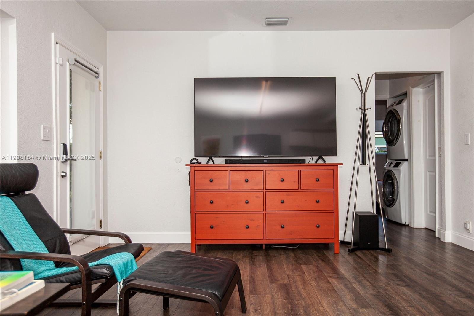 RAILROAD ADDN - Residential Lease