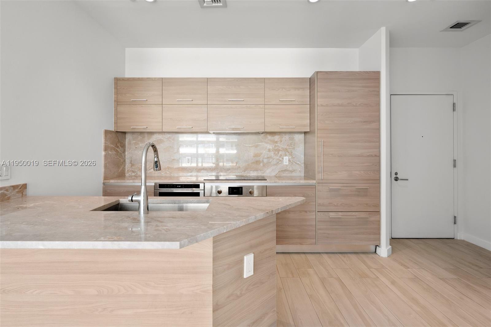 1300 S Miami Ave PH5109