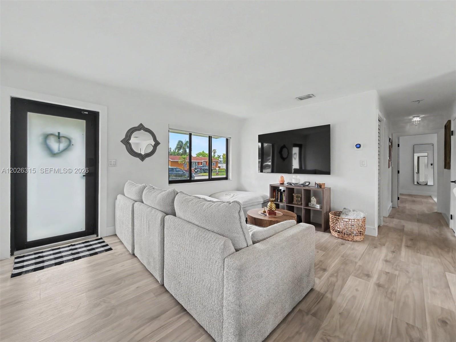 5TH ADDN TO RICHMOND HGTS - Residential