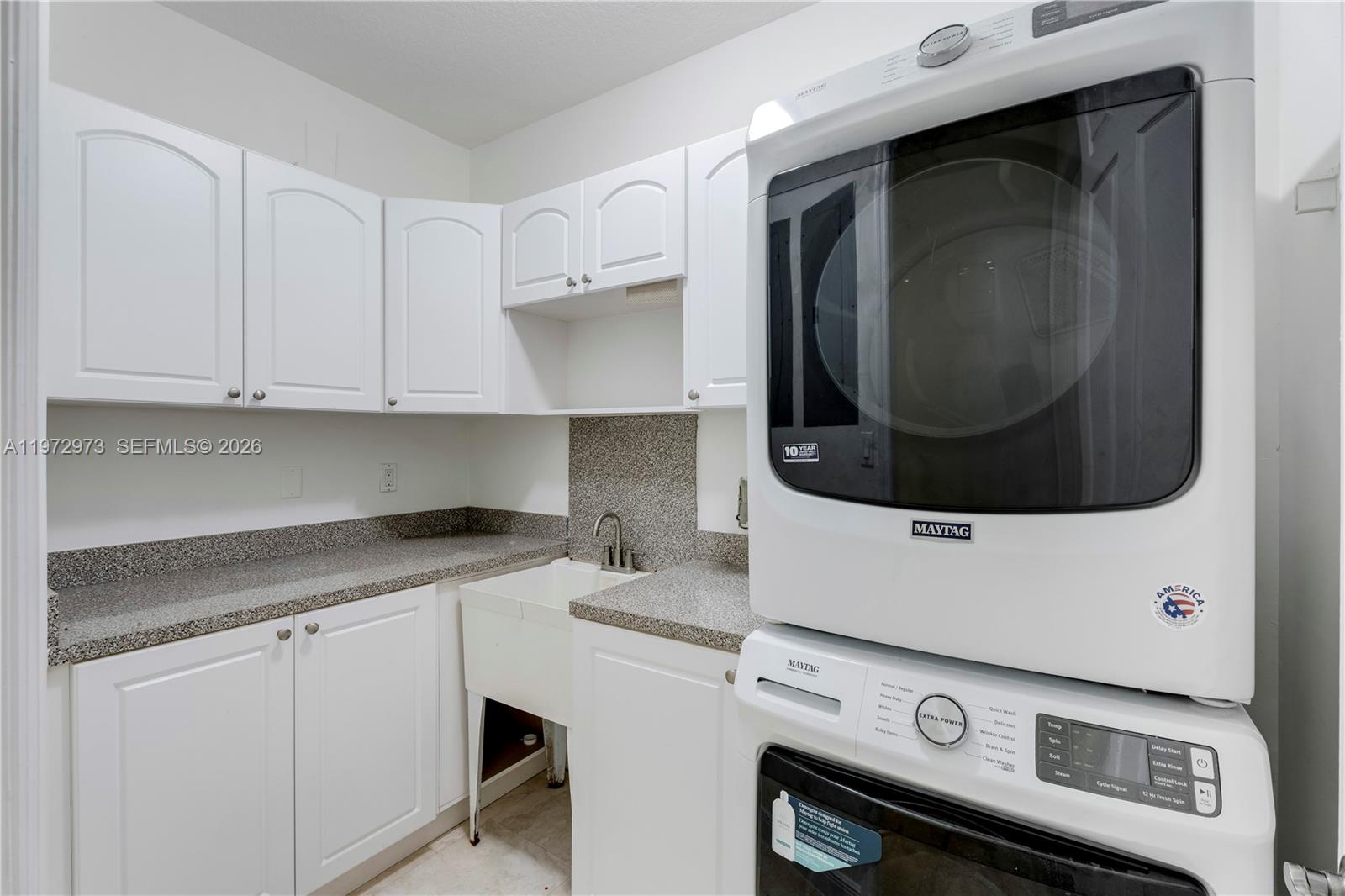 FLAMINGO GARDENS ESTATES - Residential