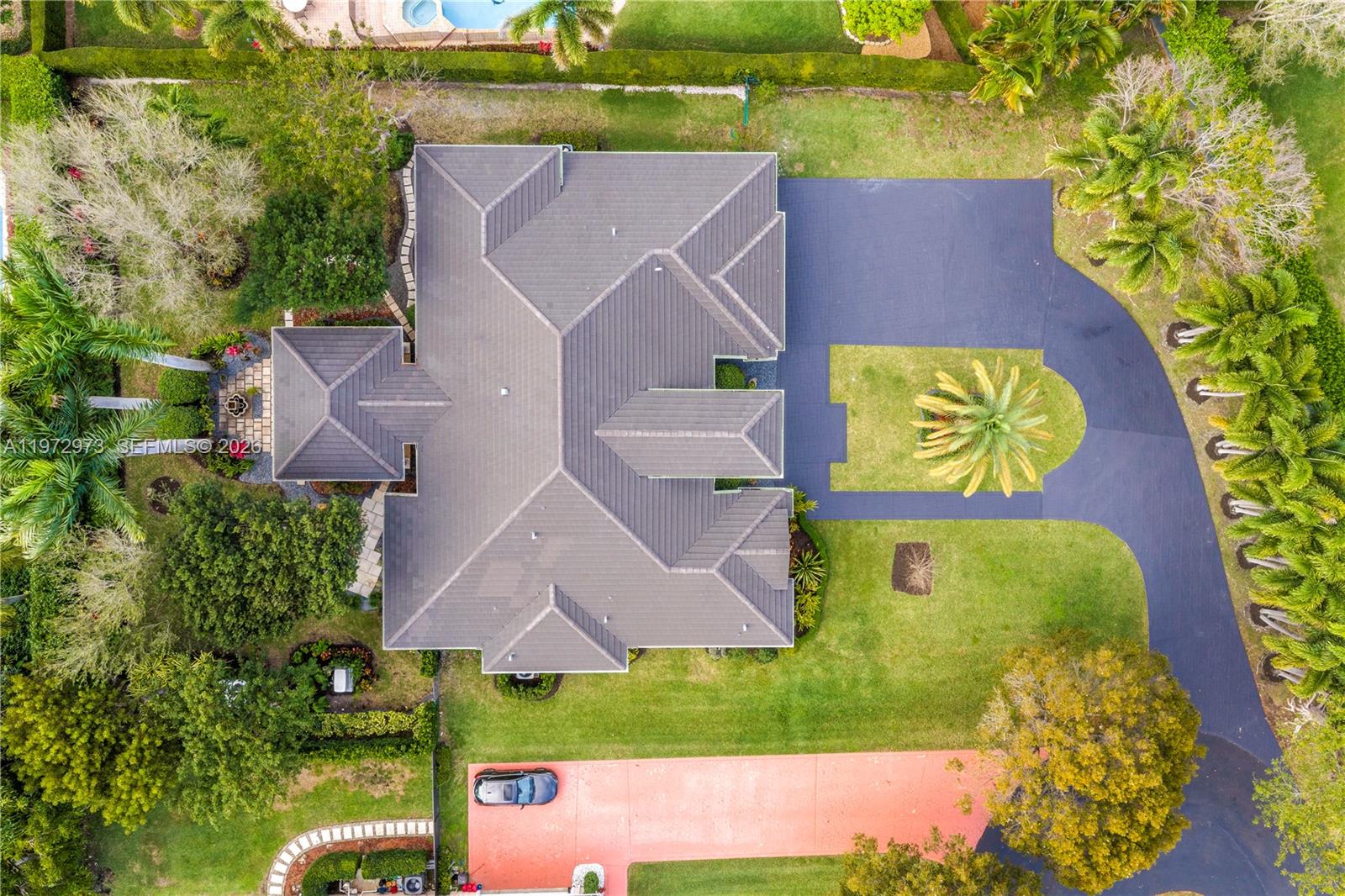 FLAMINGO GARDENS ESTATES - Residential