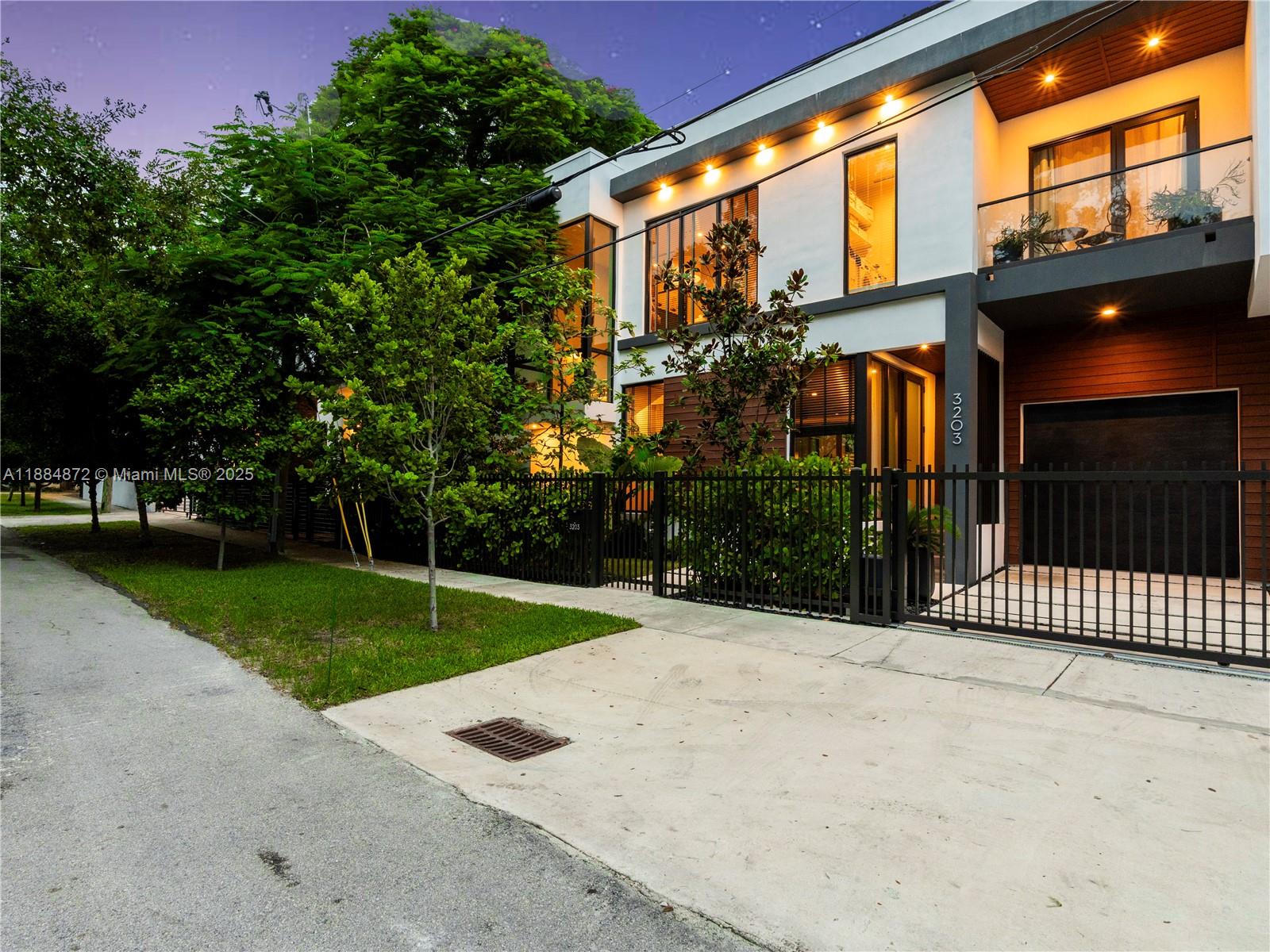 INDIANA GROVE CONDO - Residential