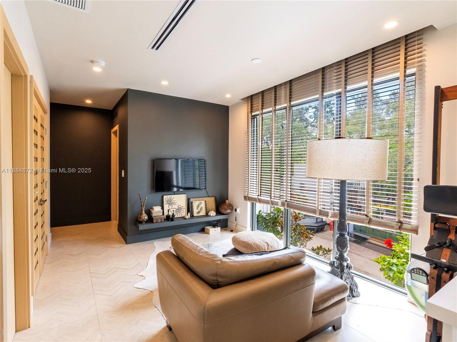 INDIANA GROVE CONDO - Residential