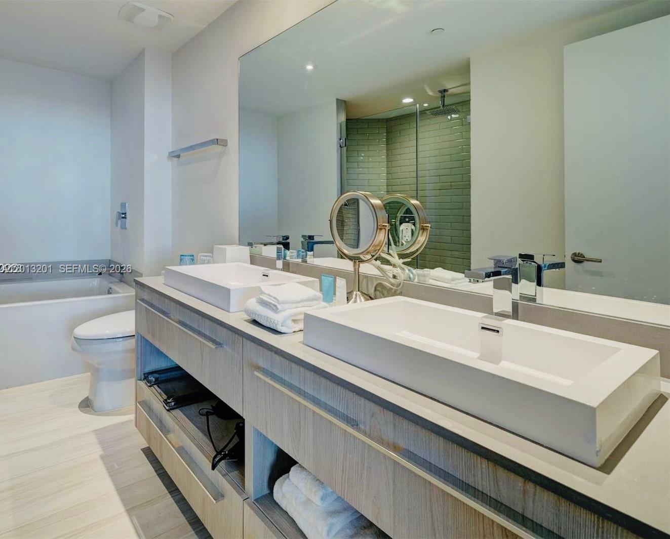4010 SOUTH OCEAN CONDO - Residential