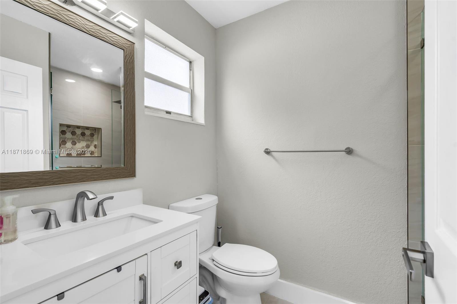 MIDLAND 1ST ADD - Residential