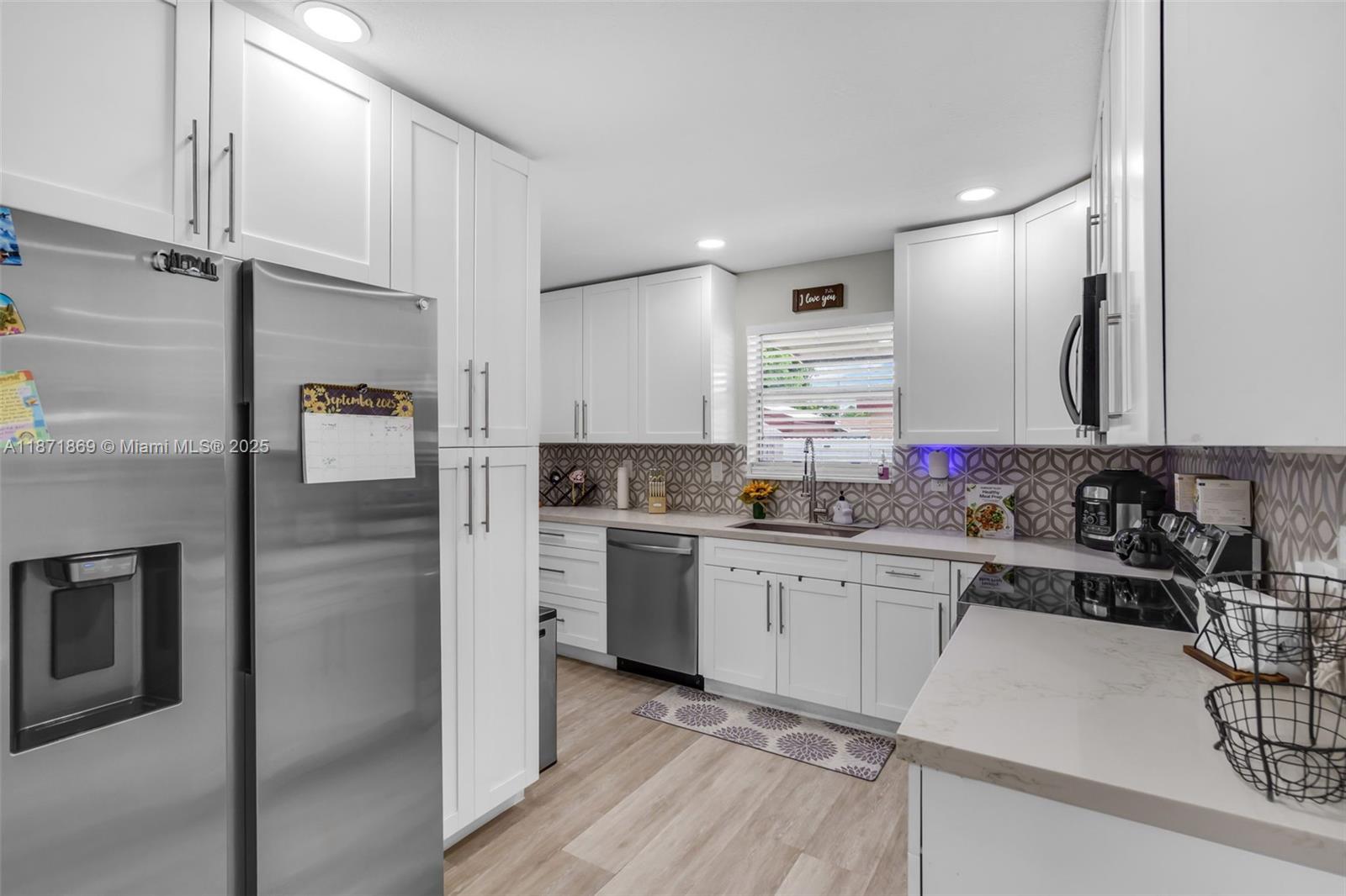 MIDLAND 1ST ADD - Residential