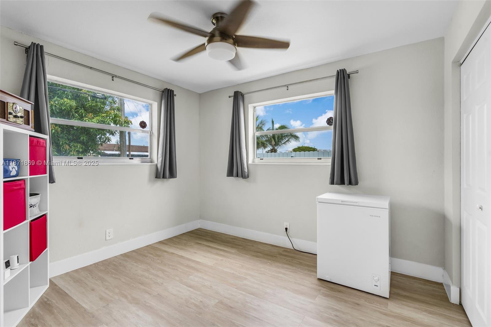 MIDLAND 1ST ADD - Residential