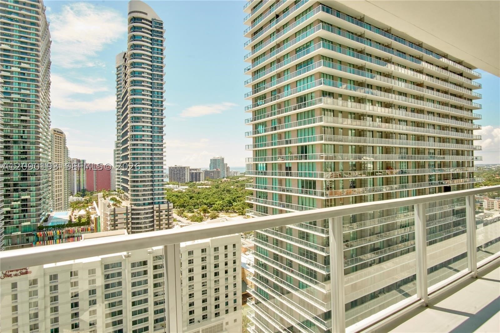 1111 SW 1st Ave 2619-N