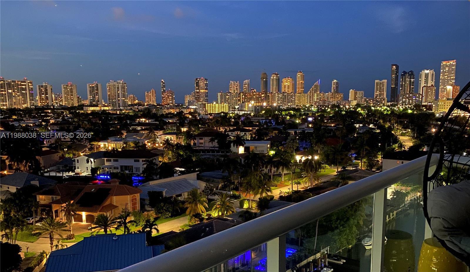 STRATFORD HOUSE CONDO - Residential