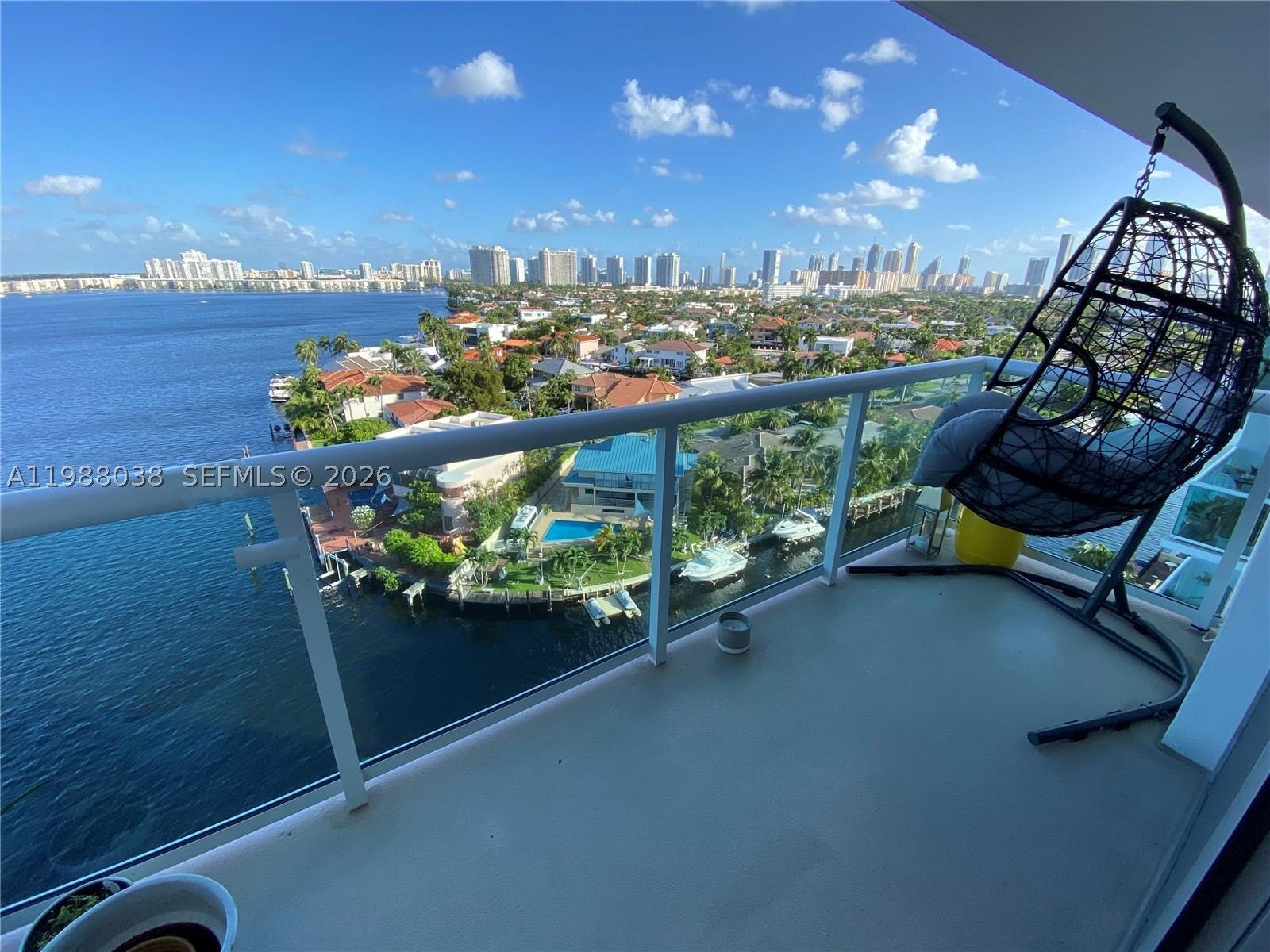 2841 NE 163rd St 1007, North Miami Beach FL 33160