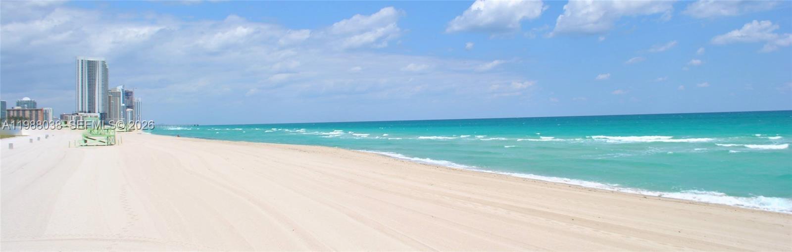 STRATFORD HOUSE CONDO - Residential