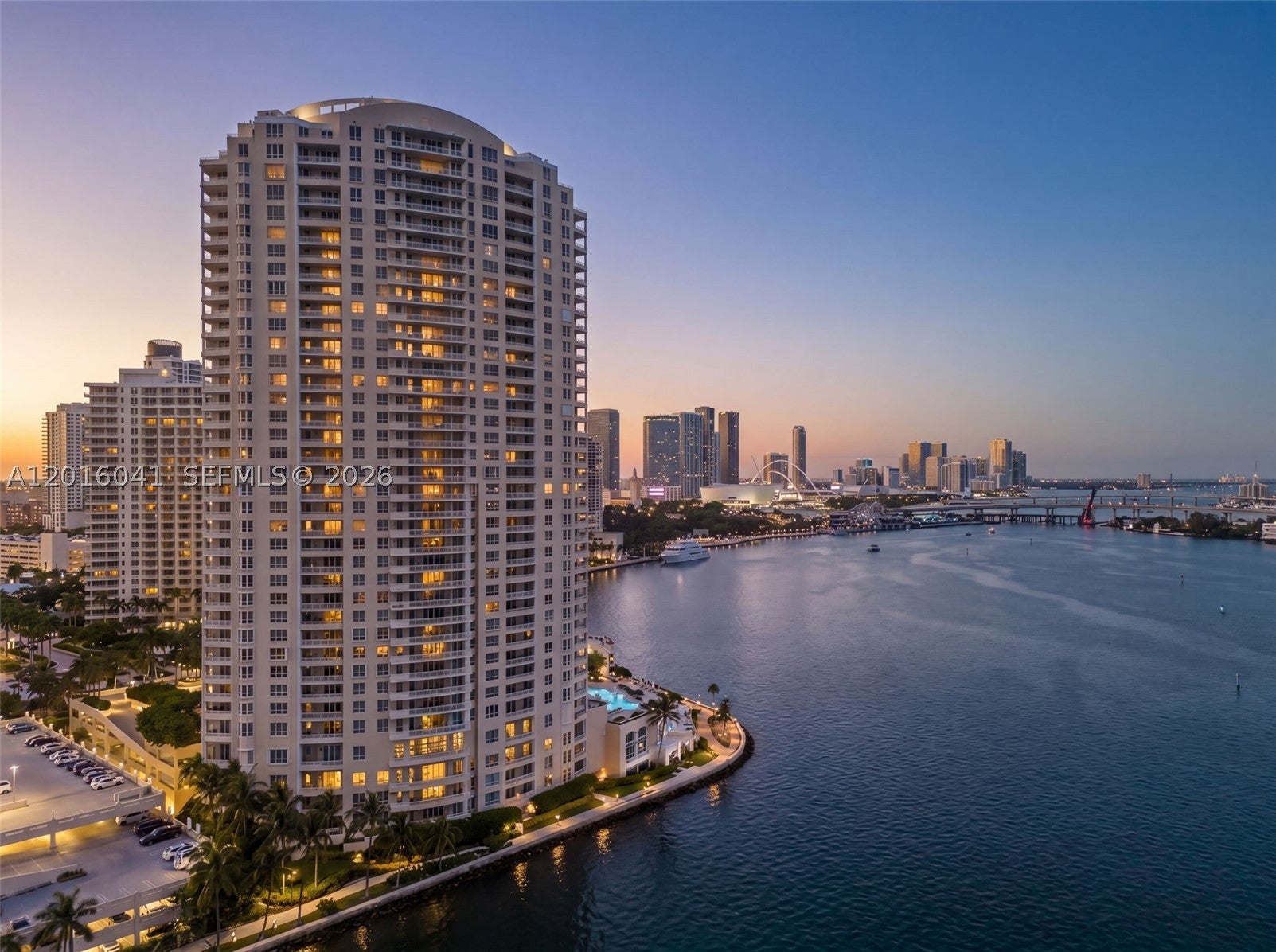 808 Brickell Key Dr 3304