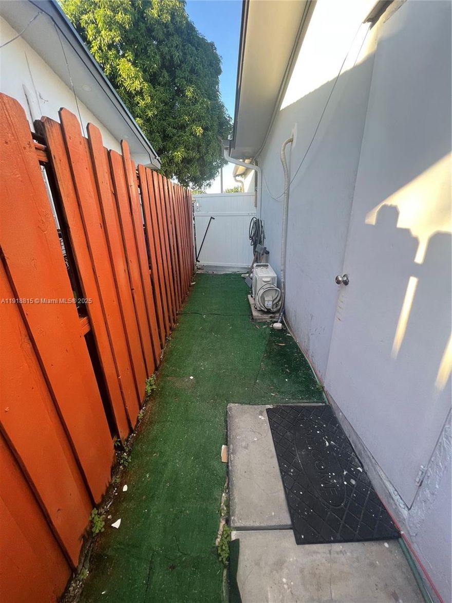 This beautifully updated efficiency in central Pembroke Pines offers a clean, well-maintained living space in a safe, family-oriented neighborhood, featuring modern flooring, fresh paint, and contemporary finishes throughout. Enjoy the convenience of a private entrance, a quiet residential setting, and a highly central location just minutes from major roadways, shopping, dining, and schools. Move-in ready and ideal for a tenant seeking comfort, privacy, and easy access to everything the area has to offer.