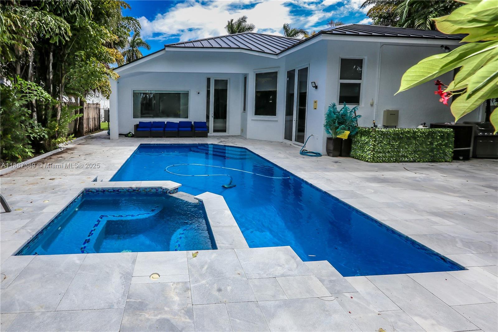 RODMAN STREET DEVELOPMENT - Residential Lease