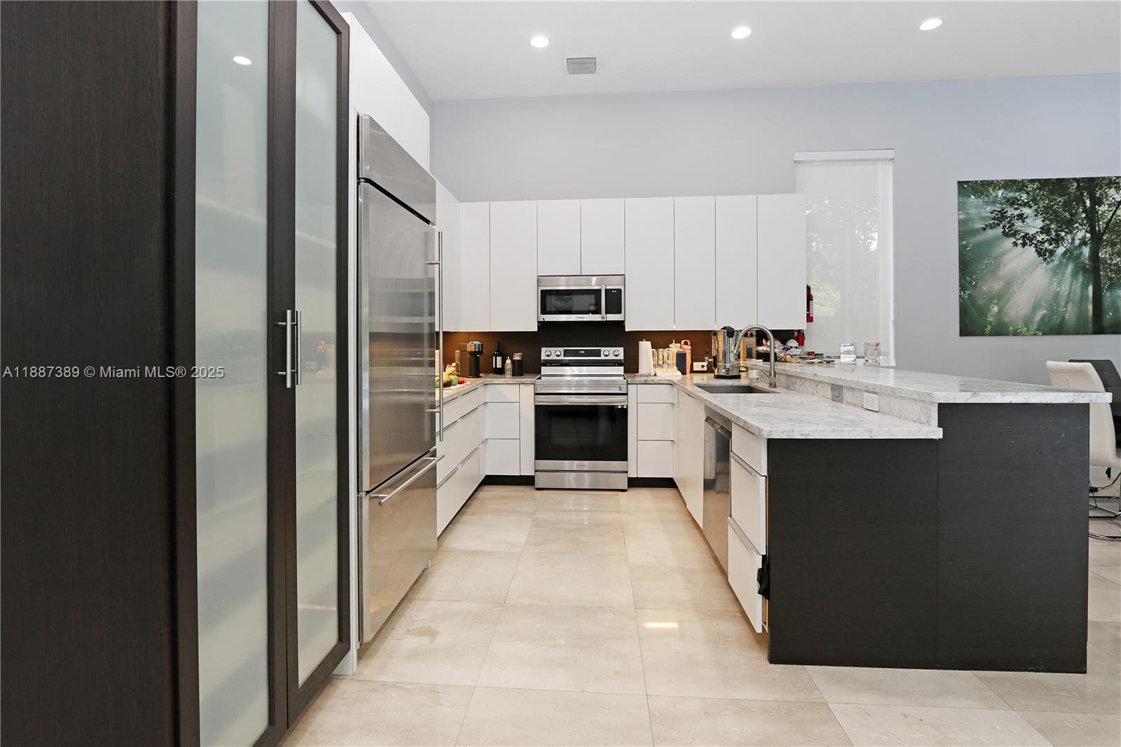RODMAN STREET DEVELOPMENT - Residential Lease