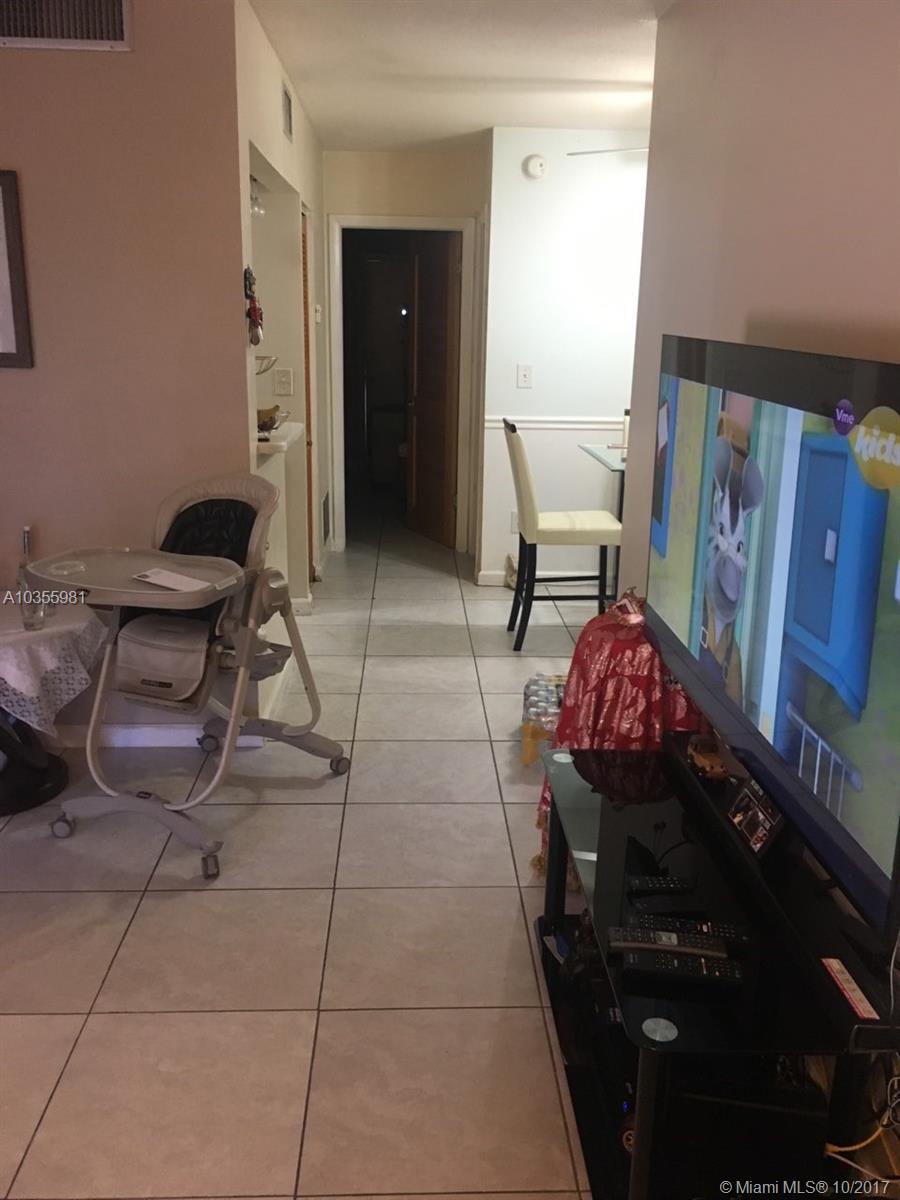 SPANISH TRACE CONDO - Residential