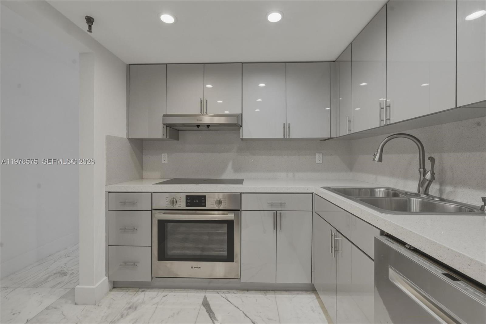 VENDOME PLACE CONDO - Residential