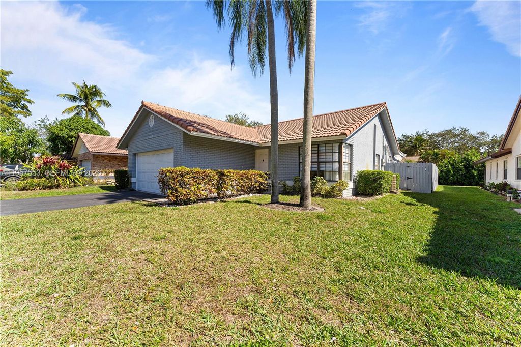 Photo of 2915 NW 95th Ave, Coral Springs, FL 33065 (MLS # A11957553)