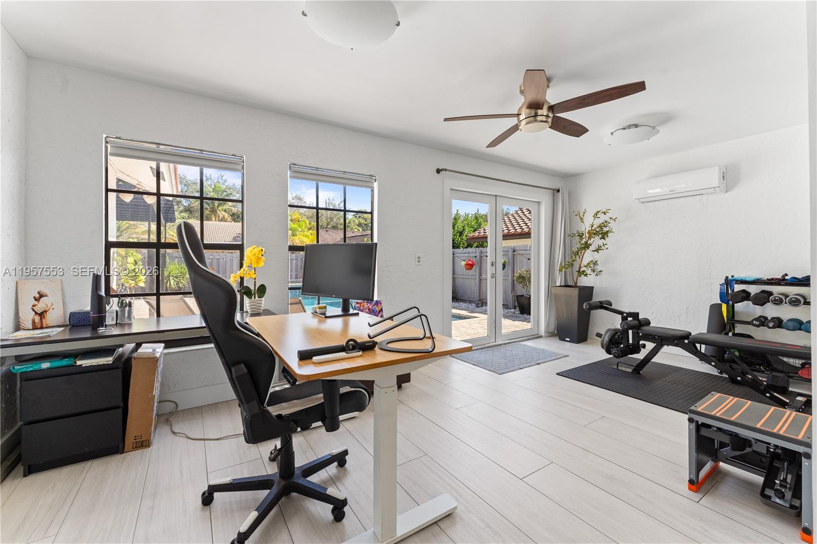 CORAL SPRINGS UNIVERSITY - Residential