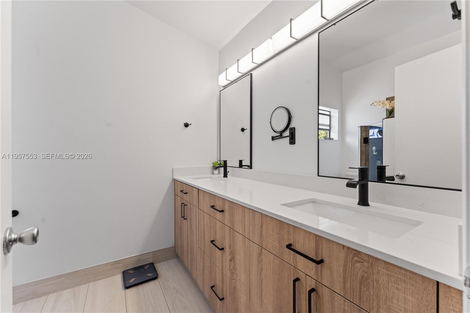 CORAL SPRINGS UNIVERSITY - Residential