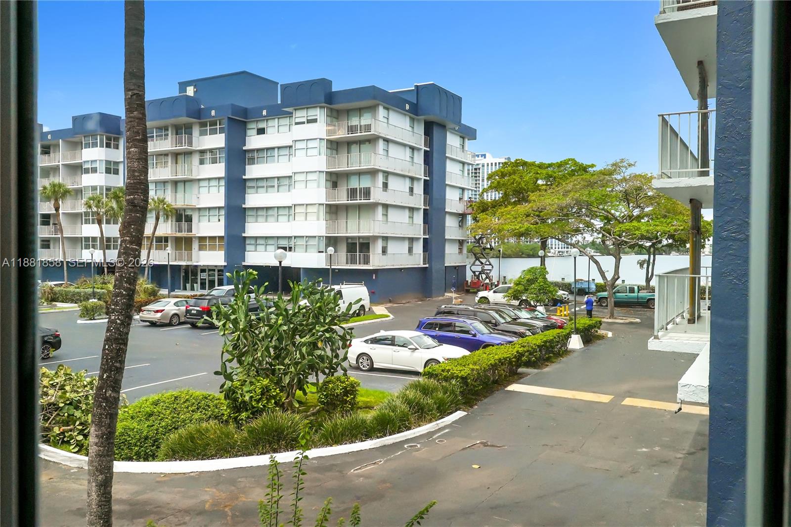 REEF EAST CONDO - Residential