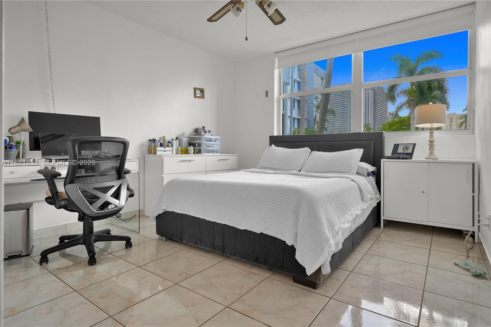 REEF EAST CONDO - Residential