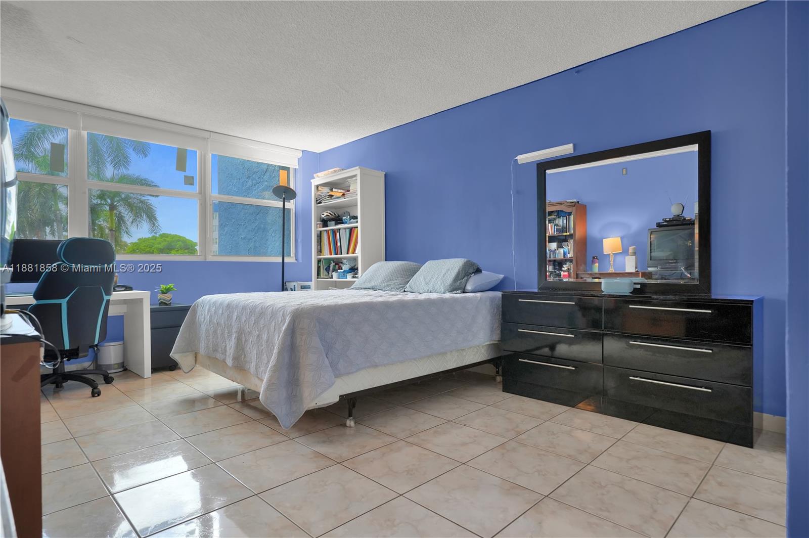 REEF EAST CONDO - Residential